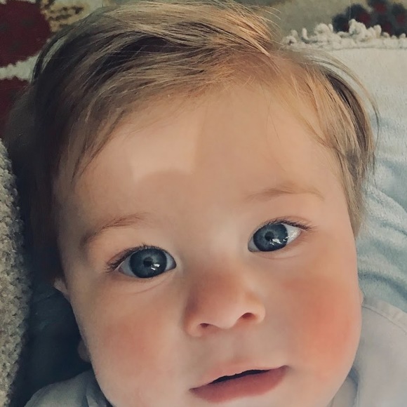 Meet your Posher, Rachel - Picture 1 of 1